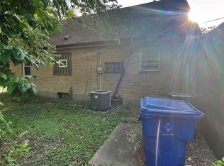 5912 Telegraph Rd, Saint Louis, MO 63129