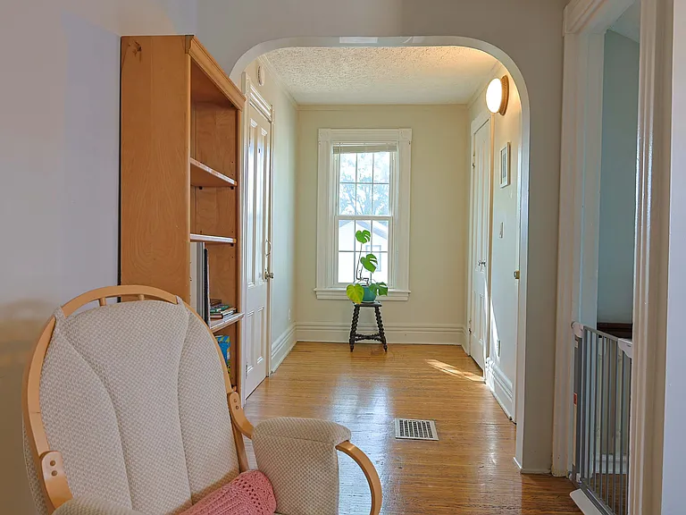 712 Meigs St #1 — Photo 11