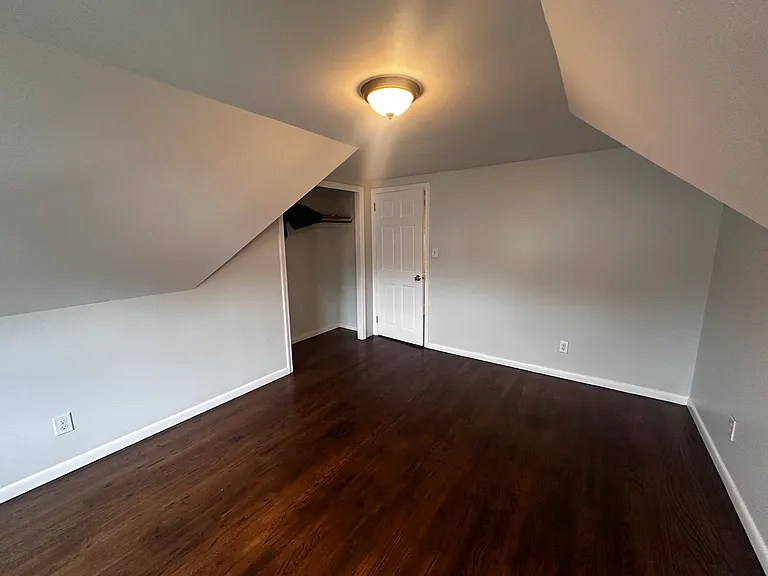 138 Warren St #3 — Photo 9