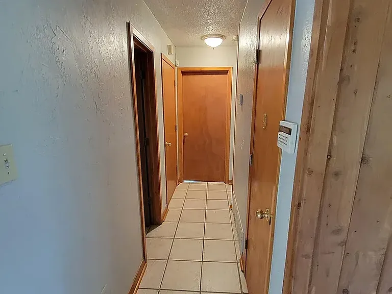 2861 Maple Dr — Photo 16