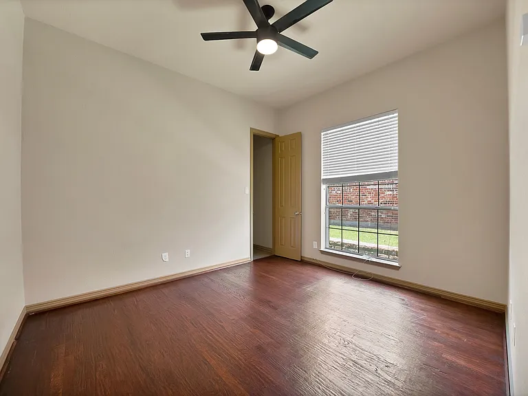 2245 Homestead Ln — Photo 54