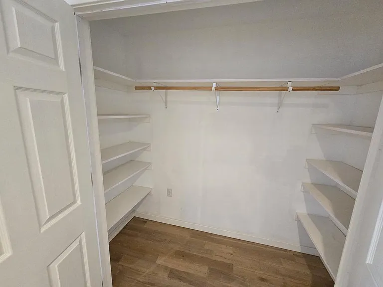 167 Robbins Ave #B — Photo 11