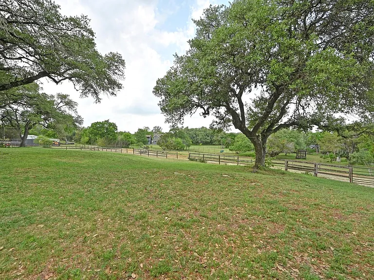 9209 Rock Way Dr — Photo 30