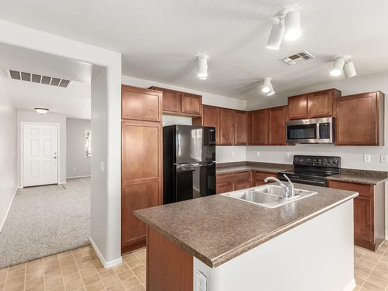 5179 E Silverbell Rd — Photo 13