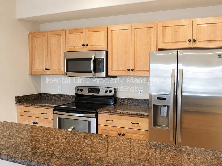 13100 Bella Casa Cir #340 — Photo 4