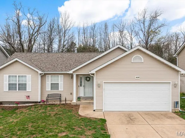1675 Waters Edge Way, Pevely, MO 63070
