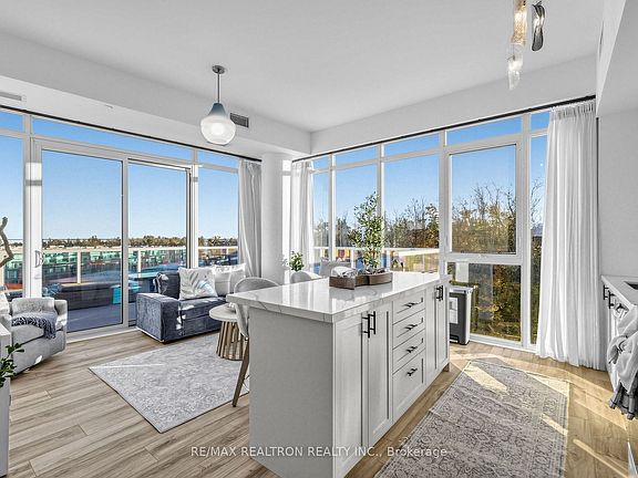 2nd image of 333 Sunseeker Ave #610