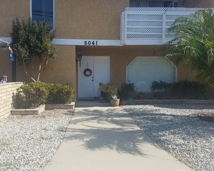 5041 Dunbar Dr — Photo 1