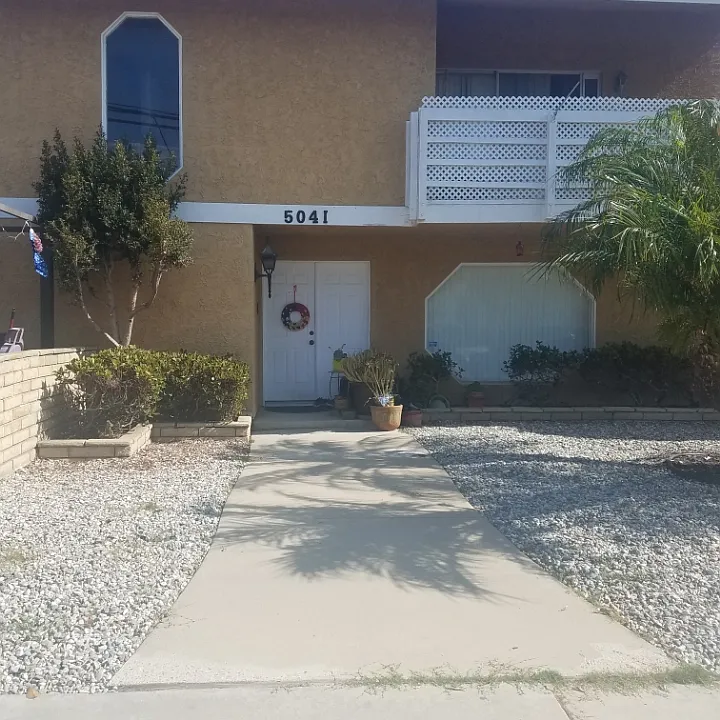 5041 Dunbar Dr