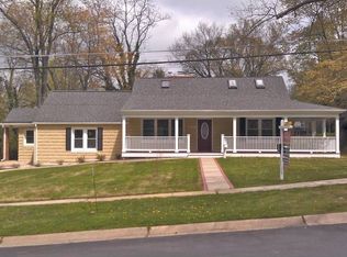 11515 Kenton Dr, Silver Spring, MD 20902