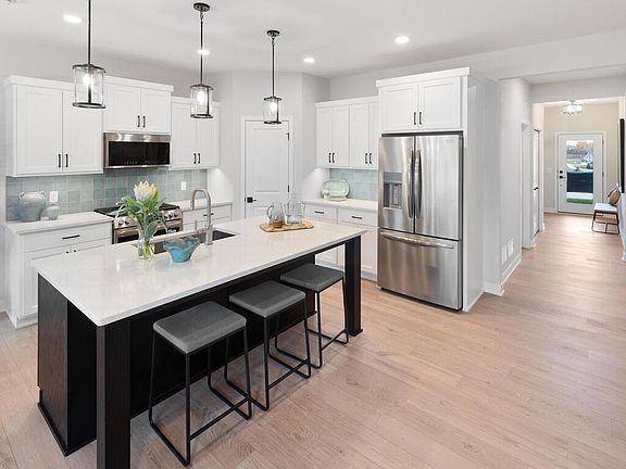 7th image of this home