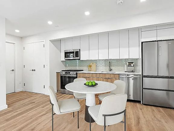 2nd image of 30-33 29th St #603