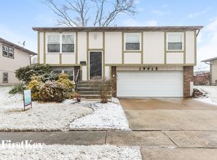 19912 Monterey Ave, Lynwood, IL 60411