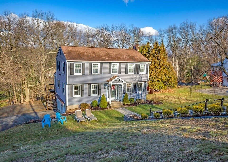 16 Susan Dr, Westfield, MA 01085 Zillow
