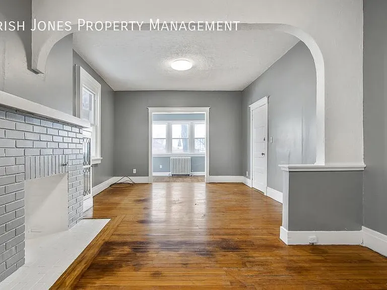 190 Whitney Pl #LOWER - UTILITIES IN — Photo 6