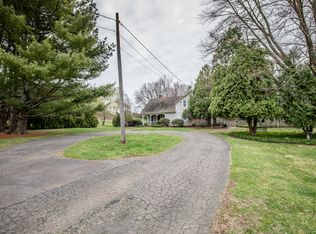 35 Pasco Hill Rd, Cromwell, CT 06416