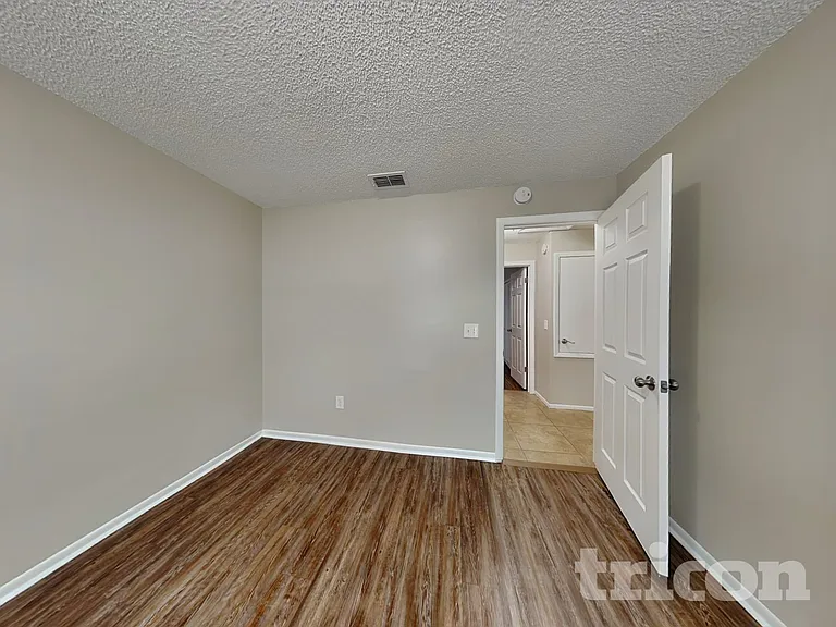 1488 Country Mansion Ct — Photo 11