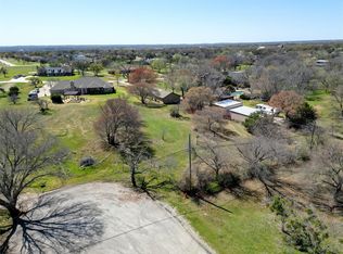 McClure Ct, Weatherford, TX 76087