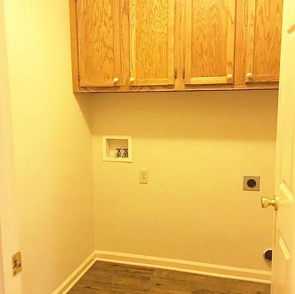 3935 Seraph Dr — Photo 6