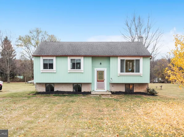 197 McCoury Rd, Nottingham, PA 19362