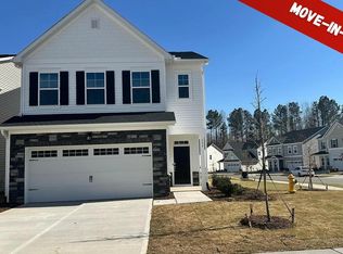 537 Hanover Shore Ln, Raleigh, NC 27610