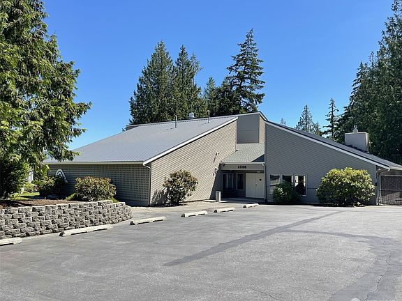 4th image of 2931 Firwood Lane #321