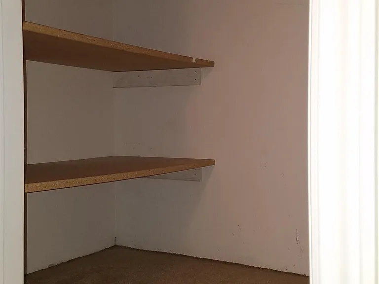 2420 Cypress Dr — Photo 6