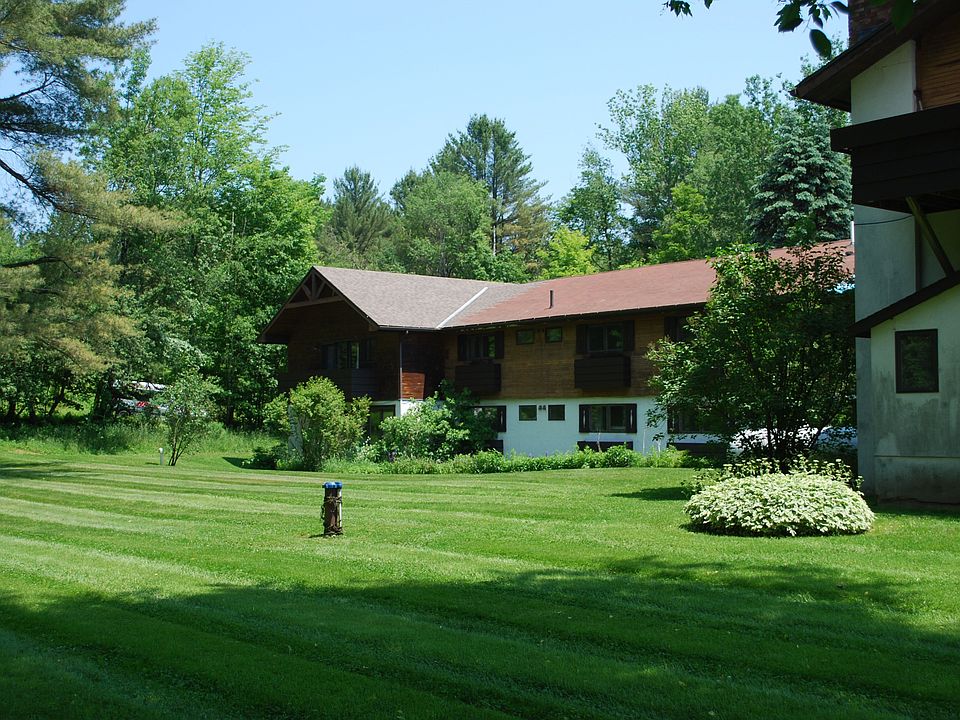 2nd image of 3430 Mountain Rd