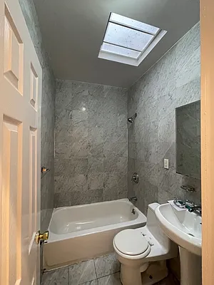 Rented by Spire Group | media 10