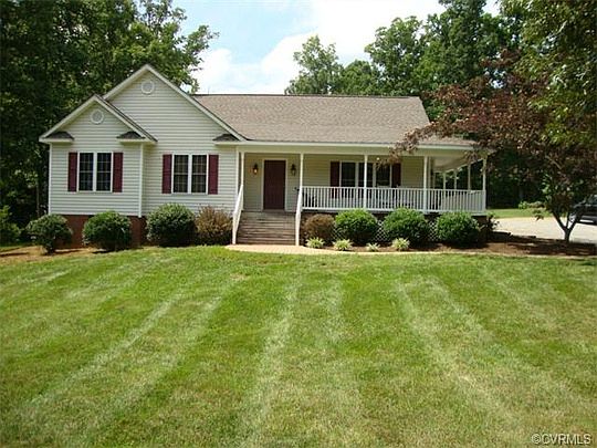 1st image of 9011 Oak Forest Dr