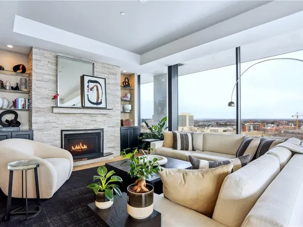 700 W 31st St Suite 1104, Kansas City, MO 64108