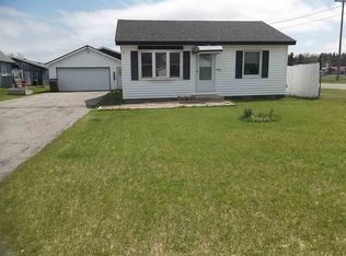 10066 E Airport Rd, Saint Helen, MI 48656