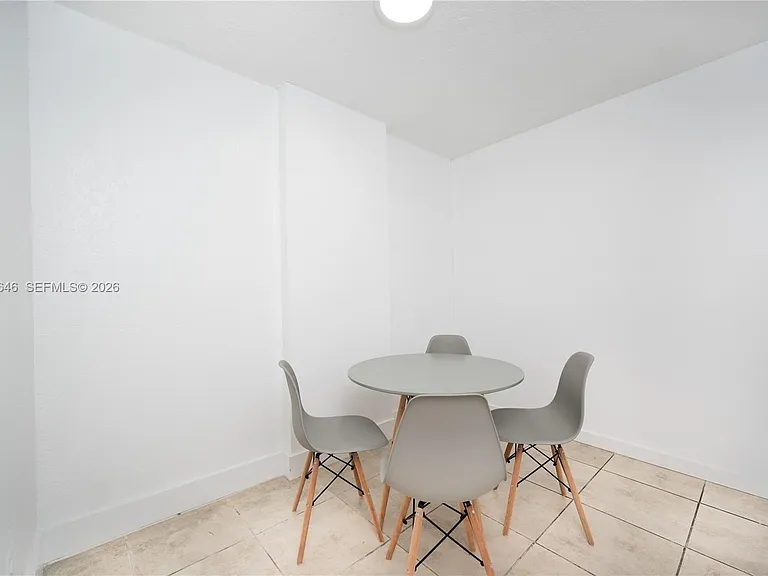 500 NE 26th St #5D — Photo 20