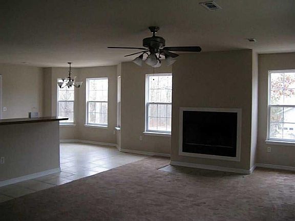 5th image of 1 Coalburn Cir