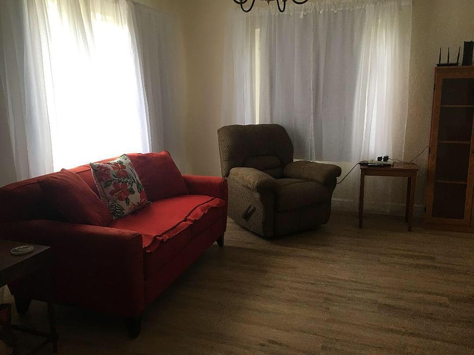 1st image of 3004 W Cass St