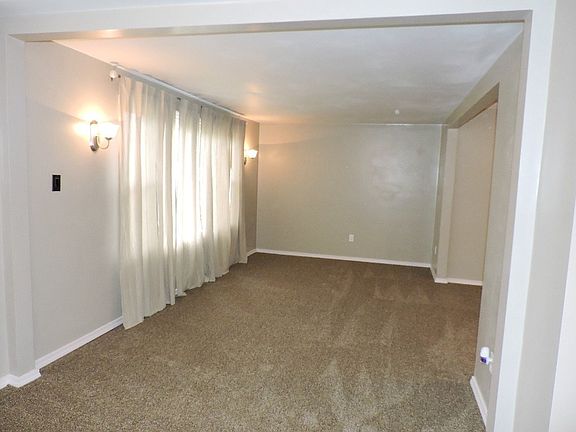 5th image of 802 Kingsley Dr