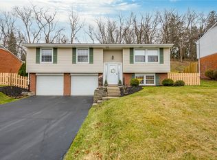 3017 Eastview Rd, Bethel Park, PA 15102