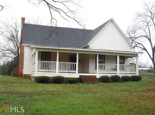 921 Red Hollow Rd, Martin, GA 30557