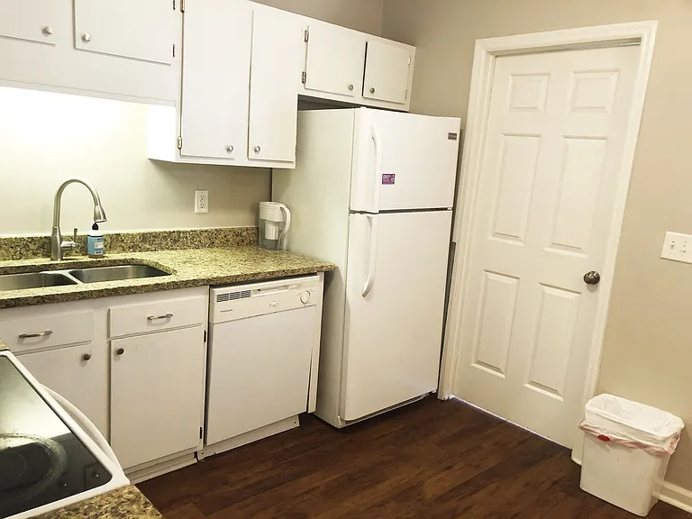 1410 Dove Run Dr #B — Photo 10