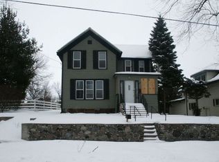 636 Lafayette St, Ionia, MI 48846
