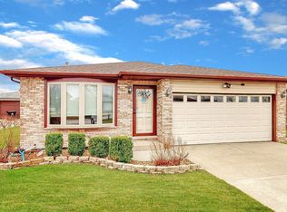 7929 W 80th St, Bridgeview, IL 60455