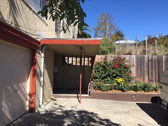 3rd image of 9514 Macarthur Blvd