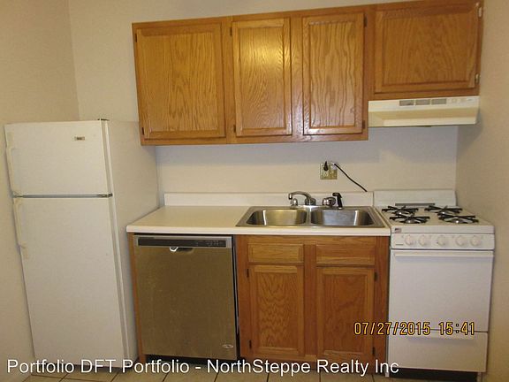 5th image of 270 E 12th Ave APT B4