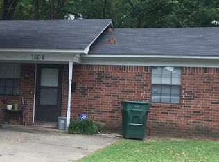 1604 College Ave, Conway, AR 72034