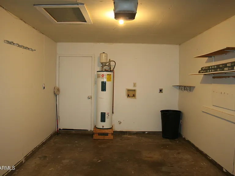 8901 E Waco Ct — Photo 23