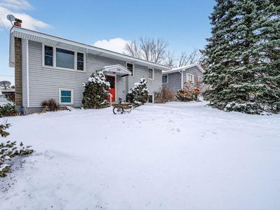 585 Cottage Ave W, Saint Paul, MN, 55117