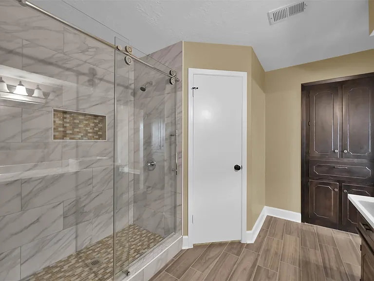 29103 Raestone St — Photo 10