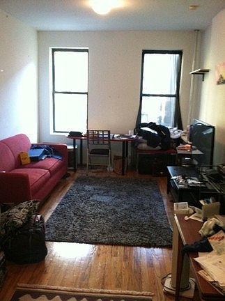 1st image of 126 E 4th St APT 10
