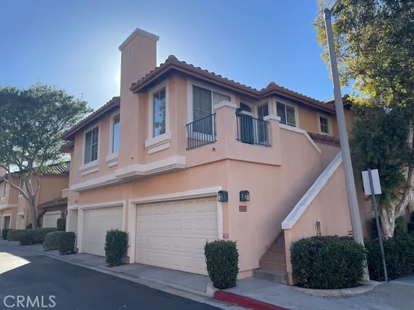 3300 Ladrillo Aisle, Irvine, CA 92606