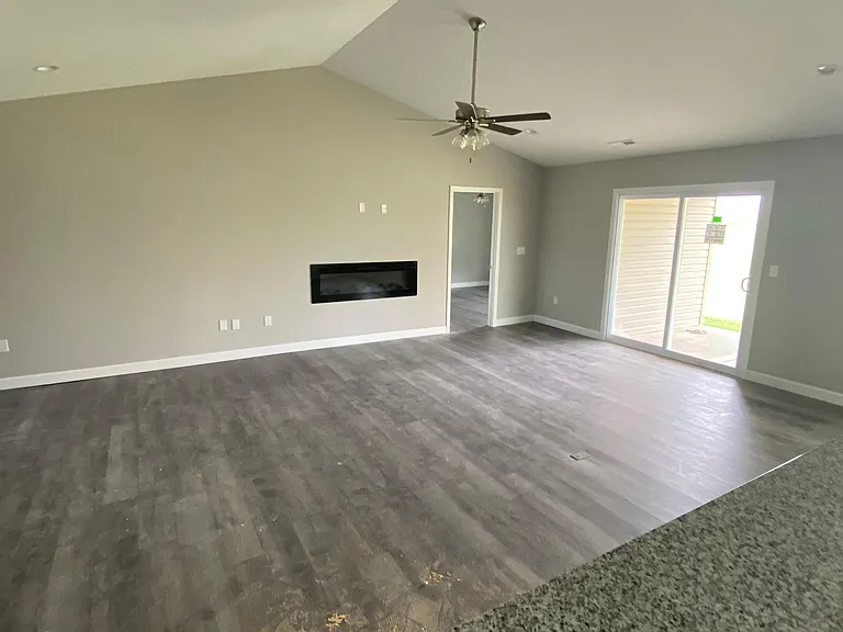 2018 Serenade Ln — Photo 13